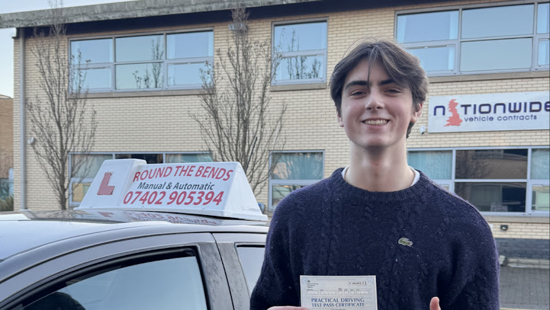 Round the Bends (Manual & Automatic) Driving School Manchester - Driving Instructors in Manchester