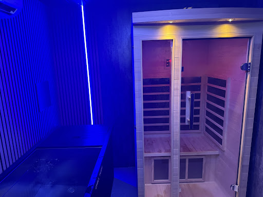 Cold Hut Recovery, Bromley