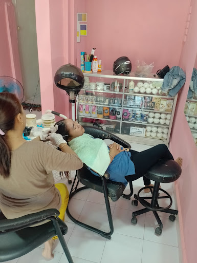 Salon Biru Palu (Firy Care Salon)