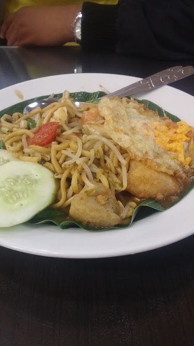 Photos of GOLDEN YEN