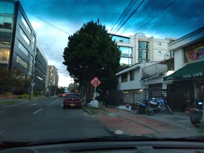 Photos of CAFA-CAF&Eacute;