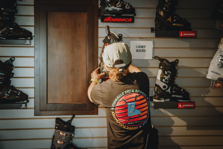 Pinnacle Ski And Sports by null