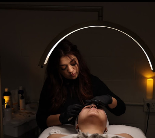 Hello Beautiful Lash Bar & Spa - Thumbnail