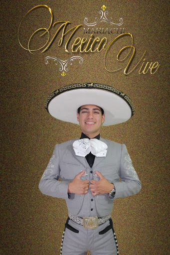 Mariachi México vive El Mariachi Mas Alegre De Slp