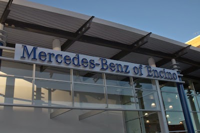 Photos of Mercedes-Benz of Encino