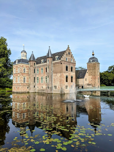 Parking Ruurlo Castle - Thumbnail