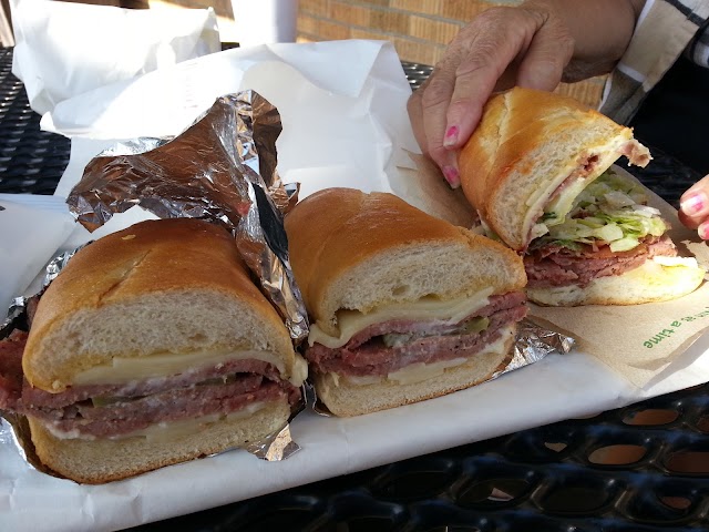 Gioia's Deli