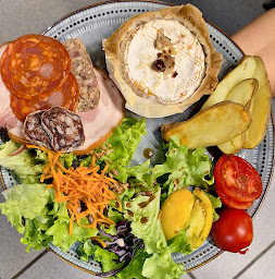 Photo n°8 de Une auberge à Marnans à Marnans (Bar)