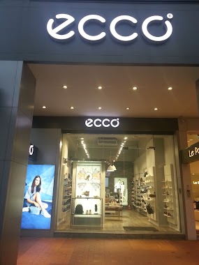 ECCO TAIWAN 復南門市, Author: Louisa Chang