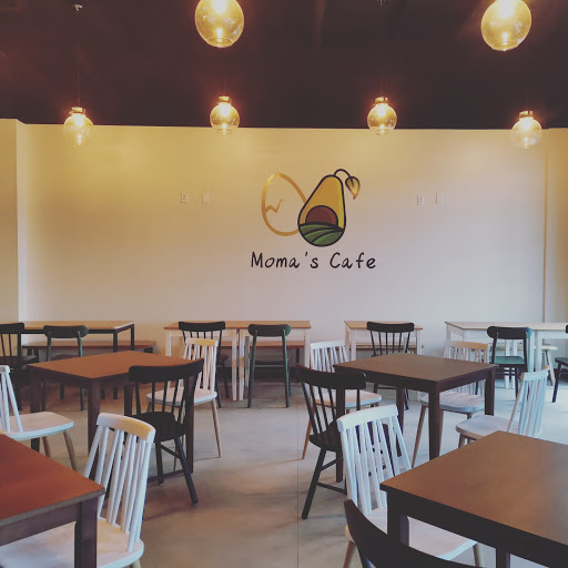 Moma's Cafe - Visual
