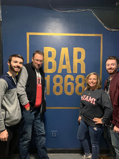 Bar 1868 - Visual