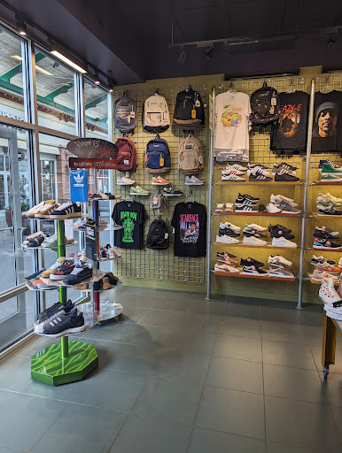 Tanger Outlets Savannah - Thumbnail