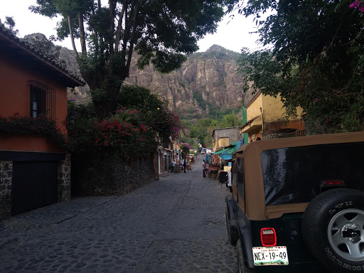 La Raza Bar Gallery - Mexico