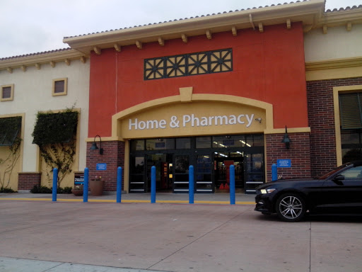 Mountain Avenue Shopping Center