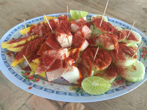 Los Tamarindos. (Restaurante y Balneario) - Thumbnail
