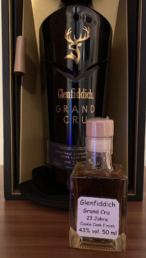 Whisky-Sample24 - Visual