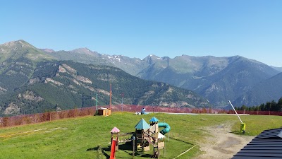 Photos of Aparcament estaci&oacute; d'esqu&iacute; Vallnord sector Pal