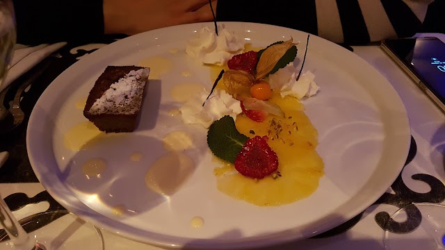 Restaurant Dans Les Etoiles