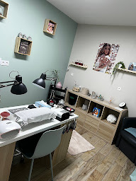 Photo n°10 de LolysNails27 à Val-de-Reuil (Institut de beauté)