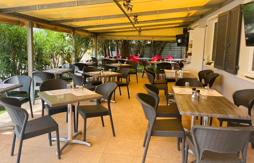 Photo 8 - Burger & Panini