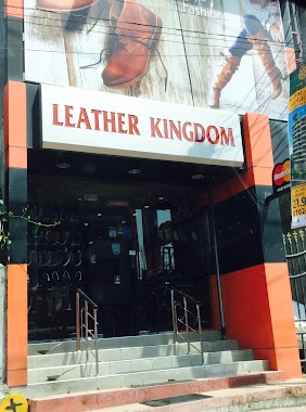 Leather Kingdom, Author: Sukumal Harischandra