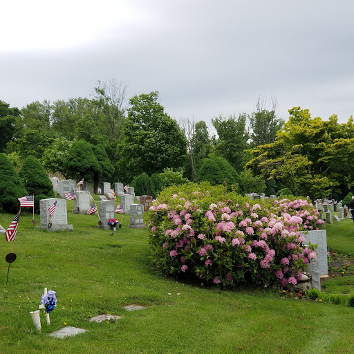 Dale Cemetery Gallery - United States