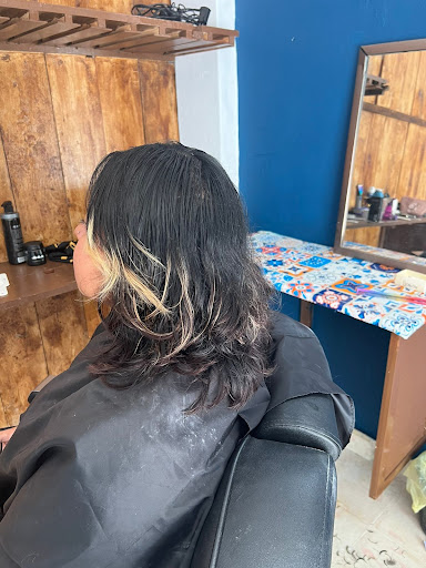Nay's Barber