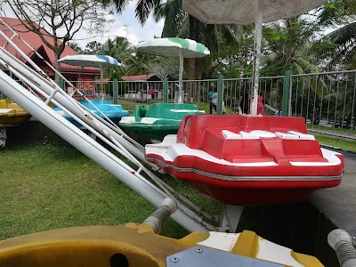 Photos of LeisureWorld Water Park