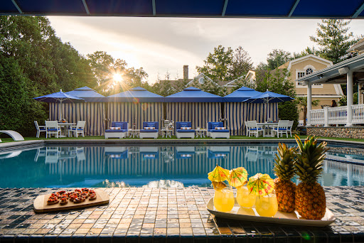 B&B Pool and Spa Center - Thumbnail