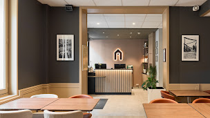 Photo n°29 de Campanile PRIME - Paris 15 Tour Eiffel à Paris (Restaurant servant le petit-déjeuner)