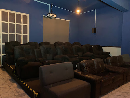 Verne Cinema - Visual