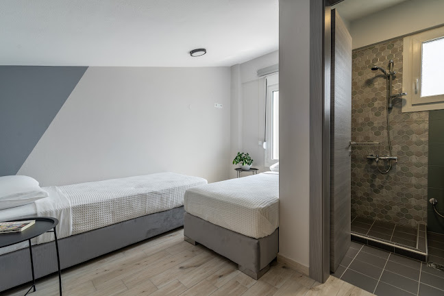 Μανού Κατράκη, Παλαιό Τσιφλίκι 655 00