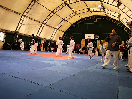 Piazze d'incontro e sport a Scampia