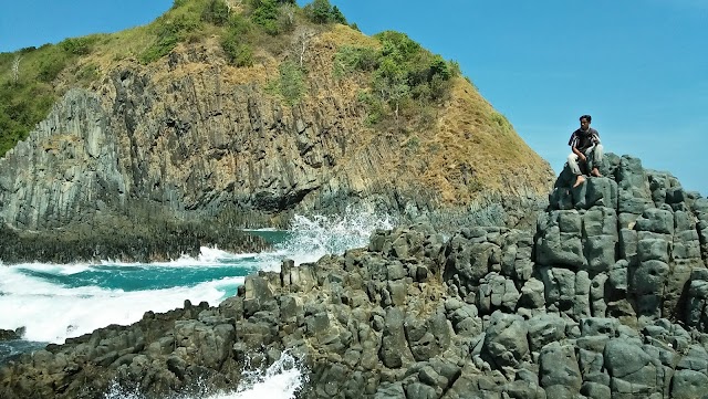 Pantai Mawi