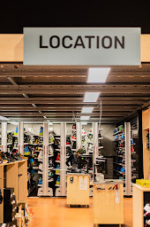 Photo n°21 de MONTAZ Sports à La Ravoire (Magasin d'articles de ski nautique)