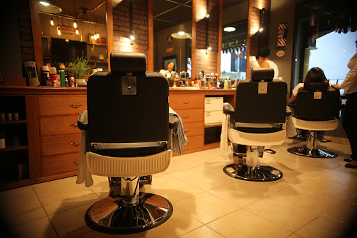 El Barón Rojo Barber Shop