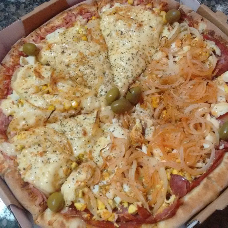 Uma pizzaria que terceiriza a massa! – Foto de Pizza Place, Bertioga -  Tripadvisor