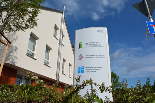 Evangelisches Dekanat Rheingau-Taunus - Haus der Kirche und Diakonie Taunusstein