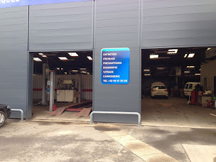 Photo n°6 de Garage de la Gare à Plouvorn (Atelier de réparation automobile)