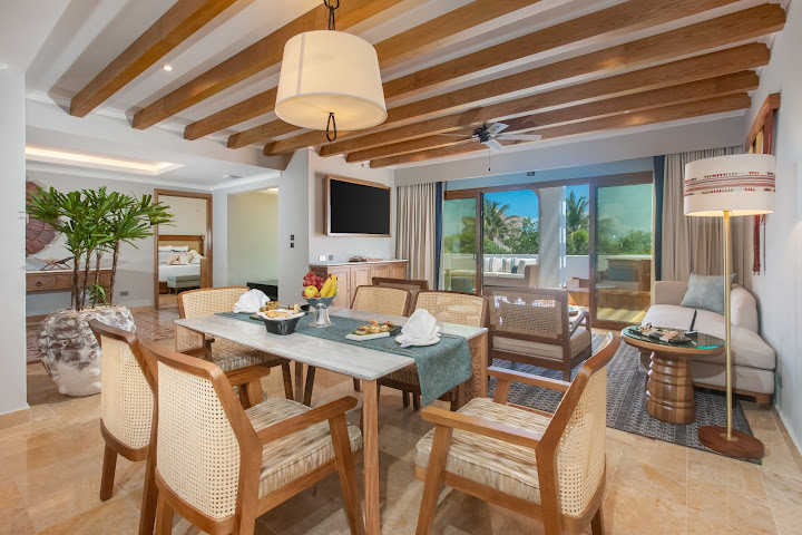 Valentin Imperial Riviera Maya by null