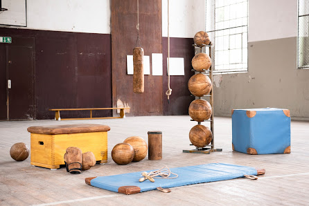 ARTZT - quality sports and health equipment Schiesheck 5, 65599 Dornburg, Deutschland