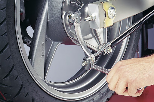 Searching for bike brake repair near me? Jugnu Automobile in Noida offers quick brake replacement…