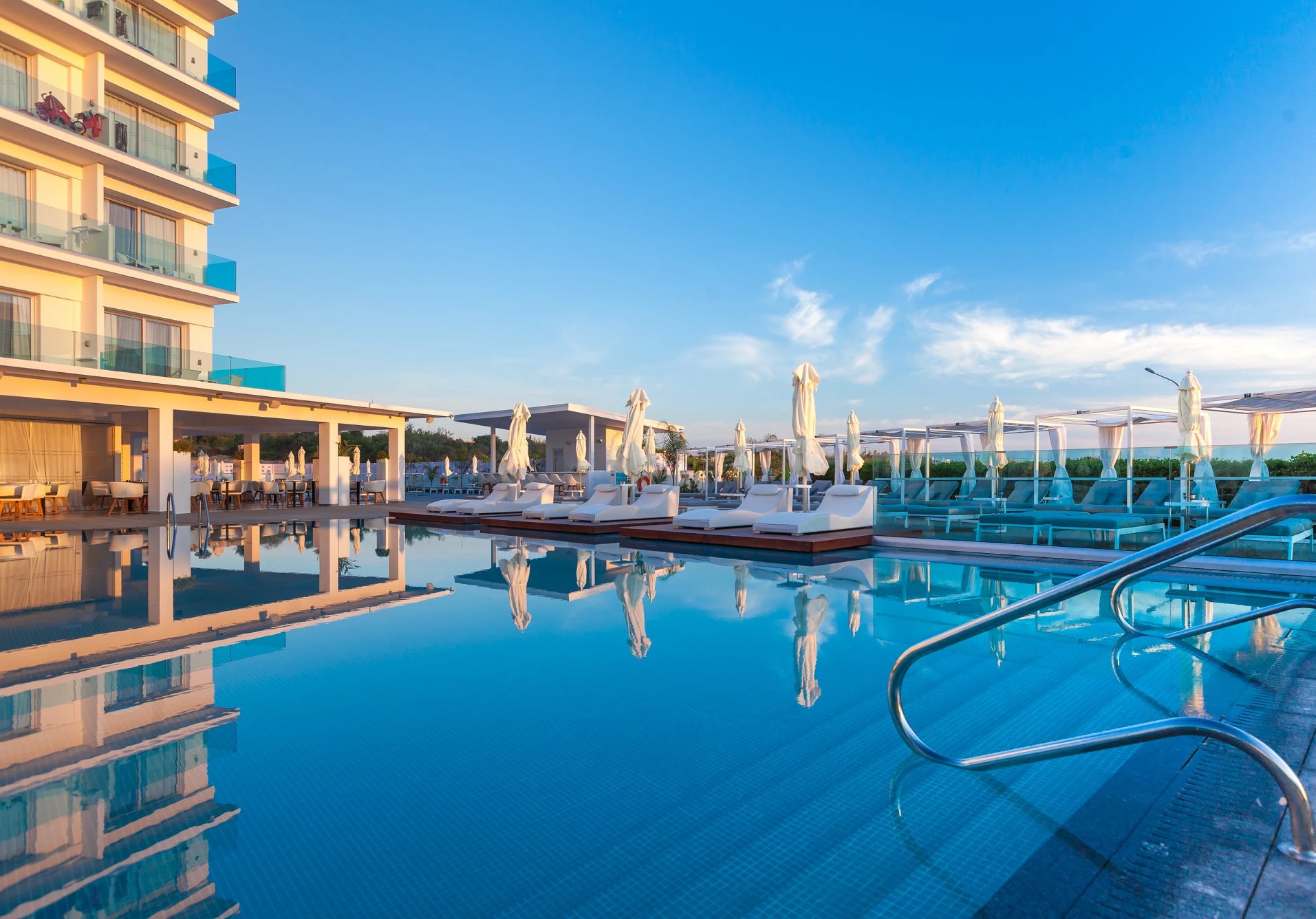 The Blue Ivy Hotel & Suites