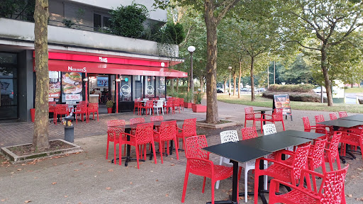 Photo 6 - Burgeriste