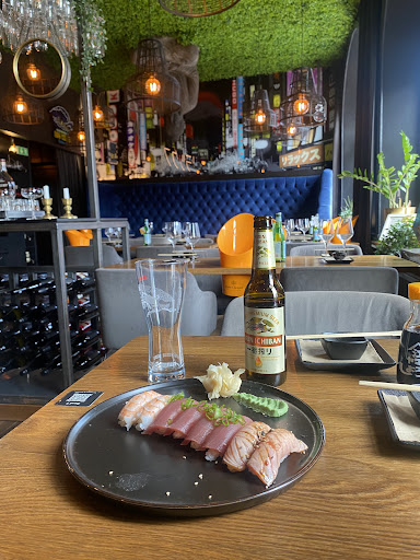Chill Out Sushi Gallery - Sweden