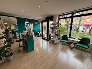 Photo n°5 de Arian' Hair à Le Pré-Saint-Gervais (Salon de coiffure)