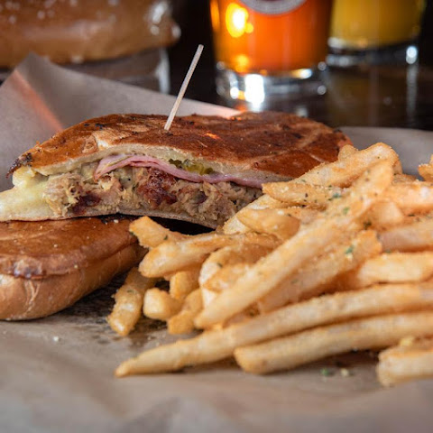 Detroit Beer Co by null