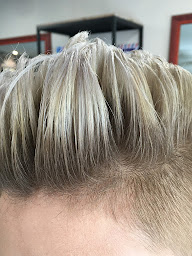 Photo n°2 de Nuance Coiffure à Montreuil-sur-Brêche (Salon de coiffure)