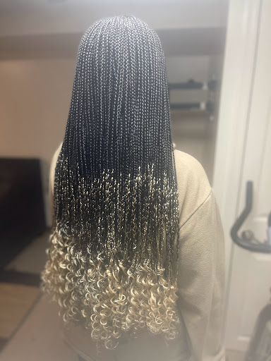 Leyla African Hair Braiding - Thumbnail