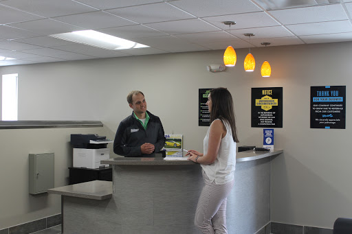 Briggs Auto Body Topeka